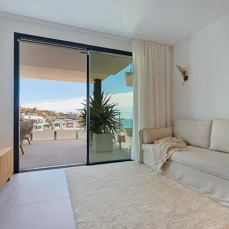 Daire Seaview Reserve - Stunning Lux. Fuengirola